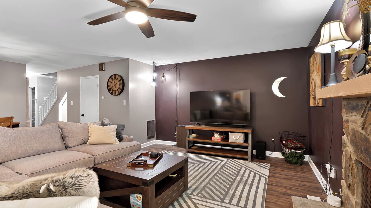 Photo of Livingroom in Raleigh