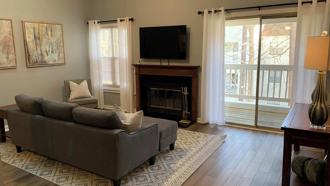 Photo of Livingroom in Southwest Raleigh