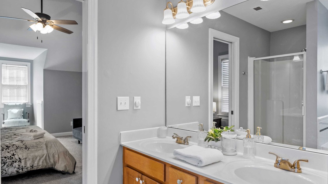 Photo of Bathroom in Apex