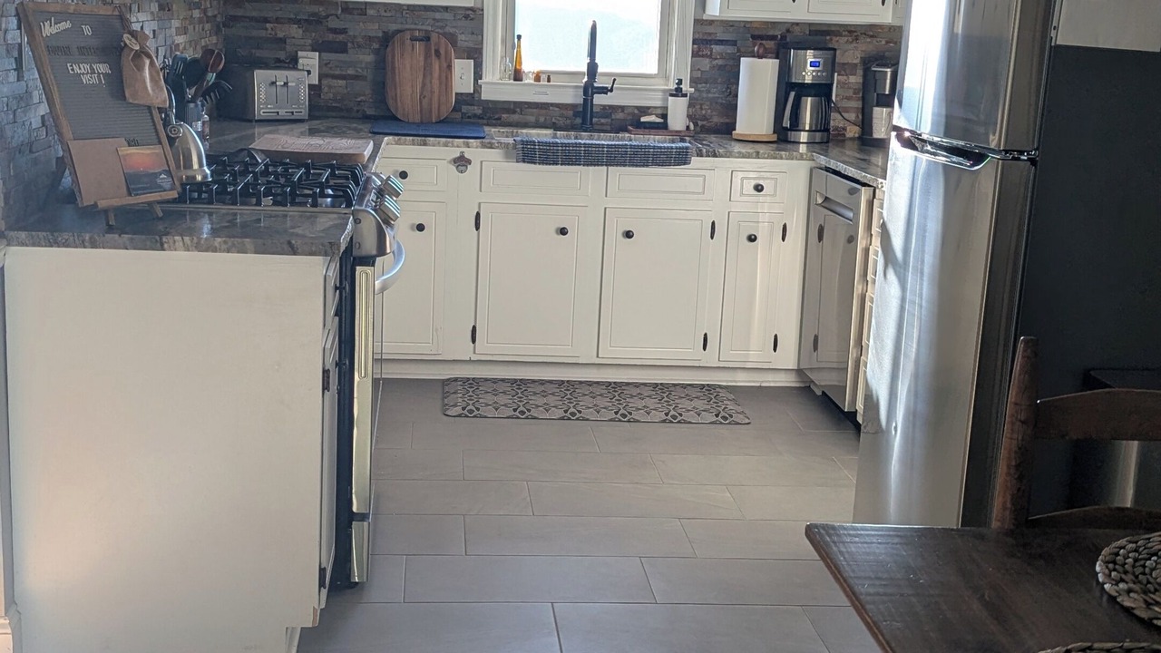 Photo of Kitchen in Blowing Rock