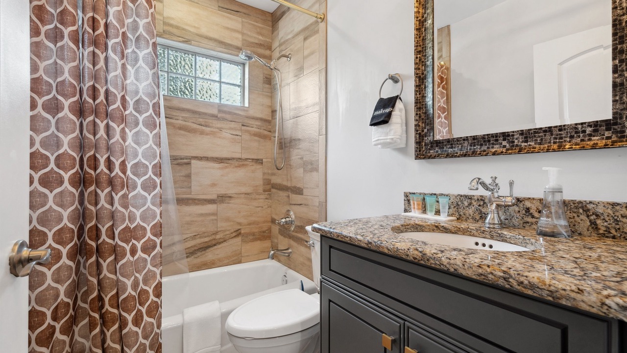 Photo of Bathroom in Commonwealth Park