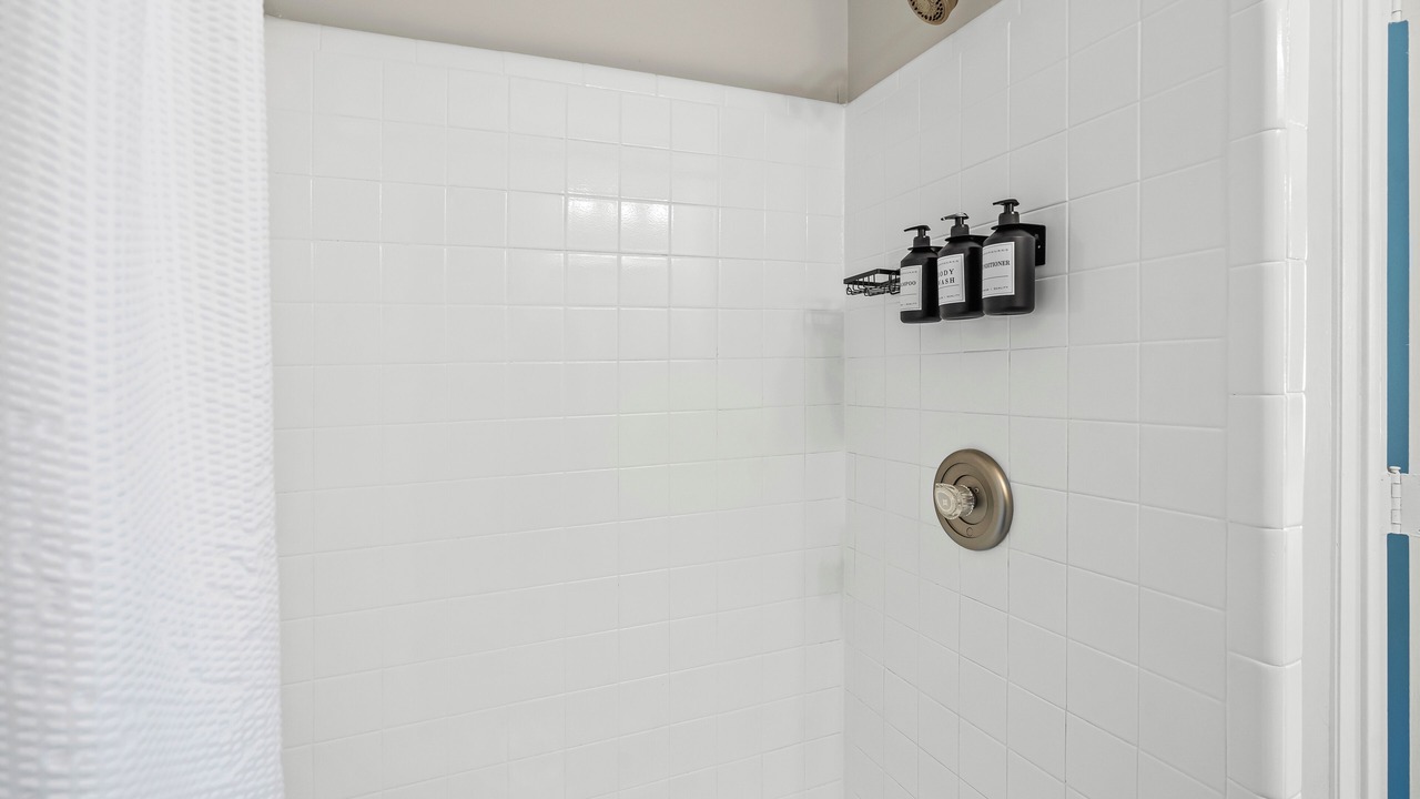 Photo of Bathroom in Toddville Road