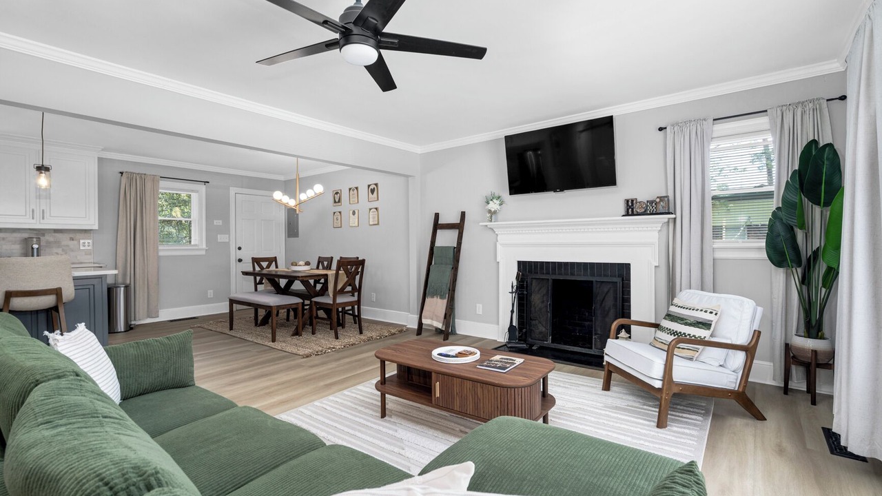 Photo of Livingroom in Rocky Mount