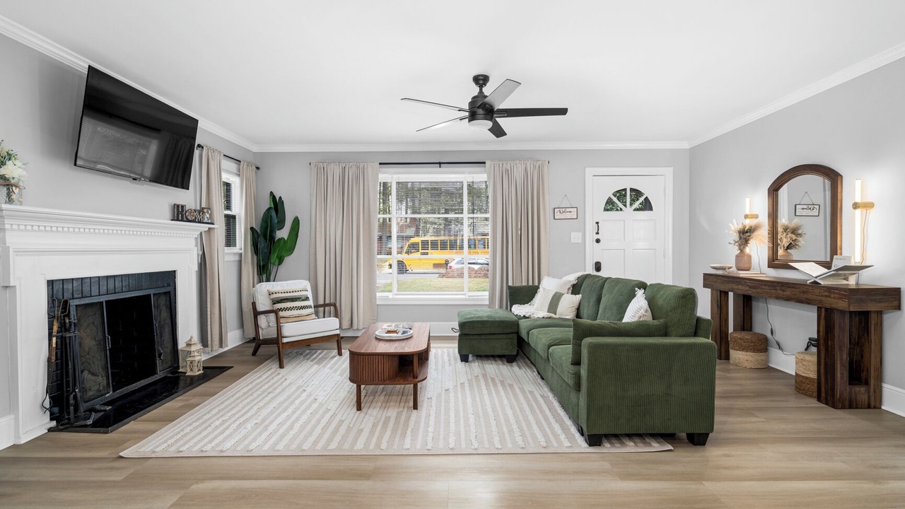 Photo of Livingroom in Rocky Mount