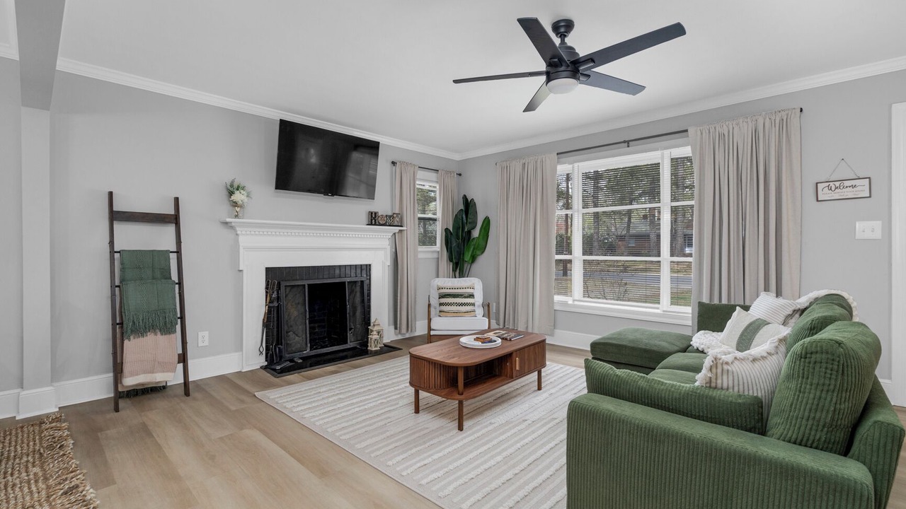 Photo of Livingroom in Rocky Mount