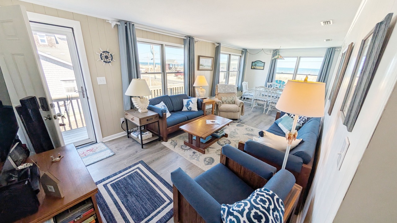 Photo of Livingroom in Colington