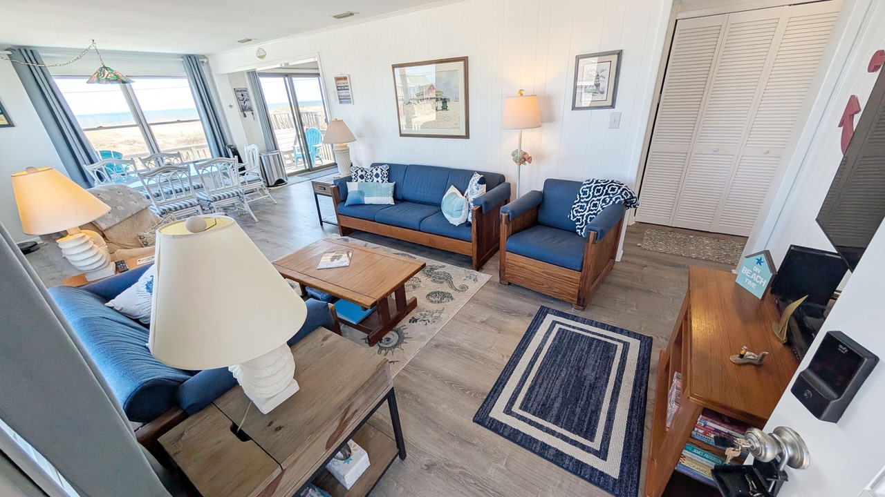 Photo of Livingroom in Colington
