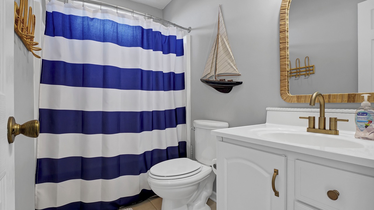 Photo of Bathroom in McCutcheon Field