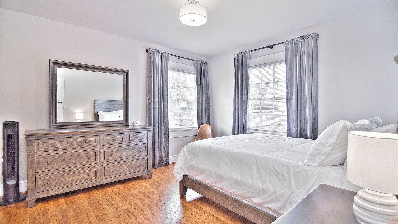 Photo of Bedroom in Shelby