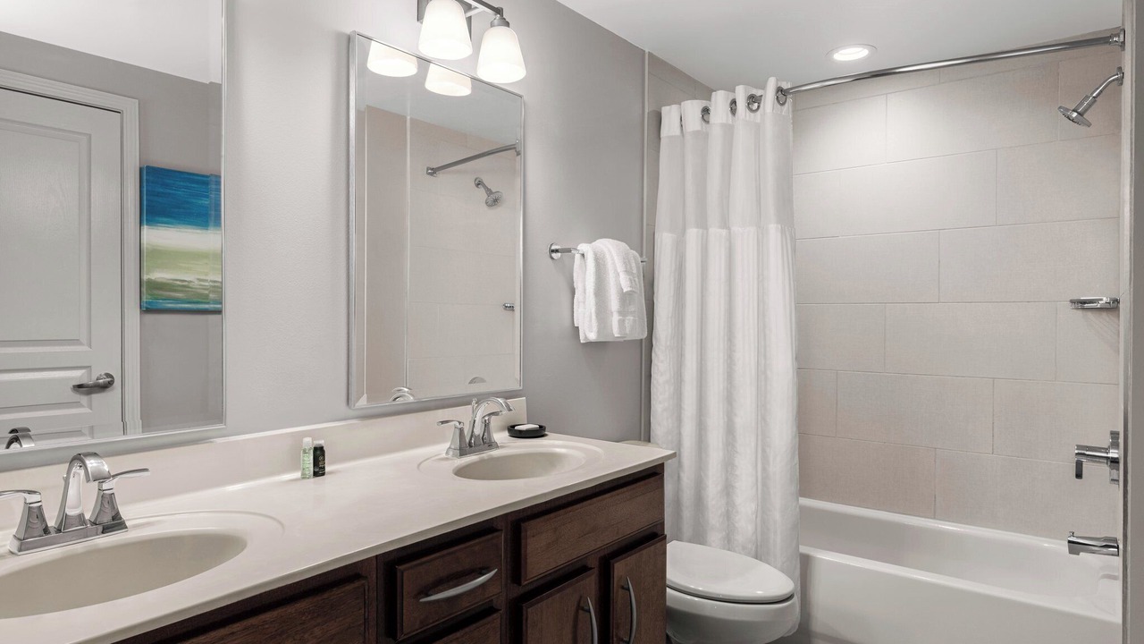 Photo of Bathroom in Ash