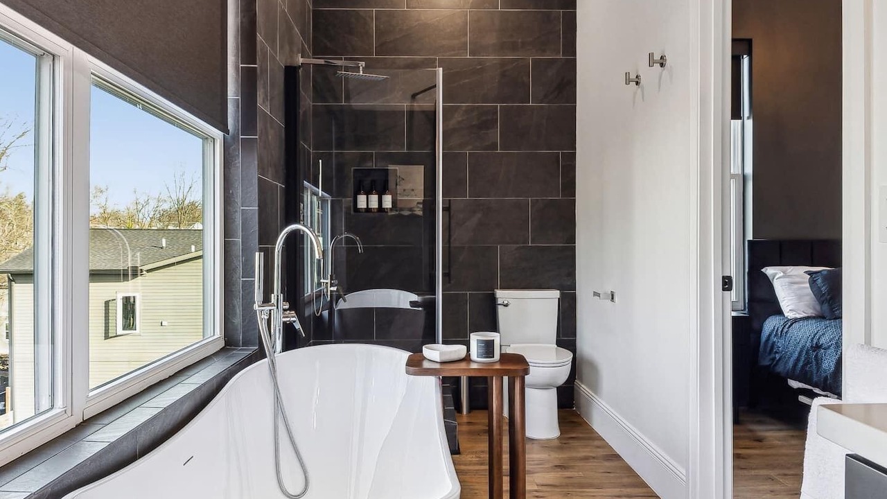 Photo of Bathroom in East Hill