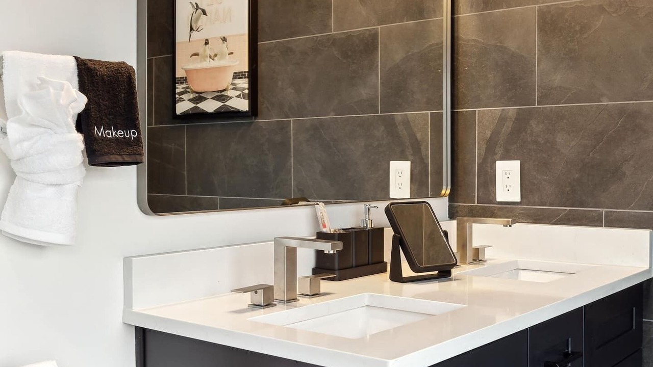 Photo of Bathroom in East Hill