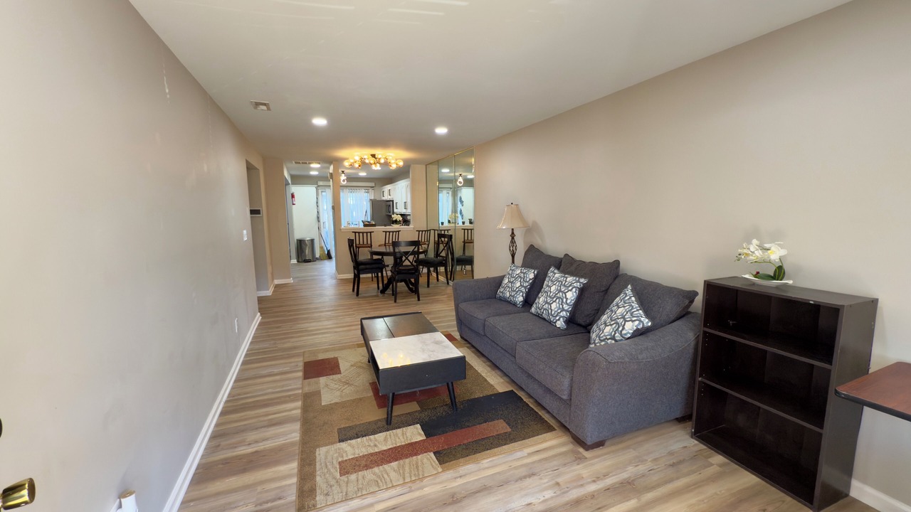 Photo of Livingroom in Prosperity Church Road