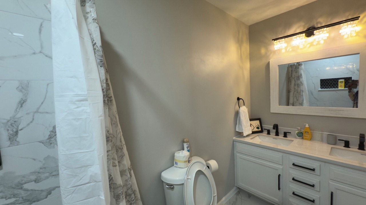 Photo of Bathroom in Prosperity Church Road
