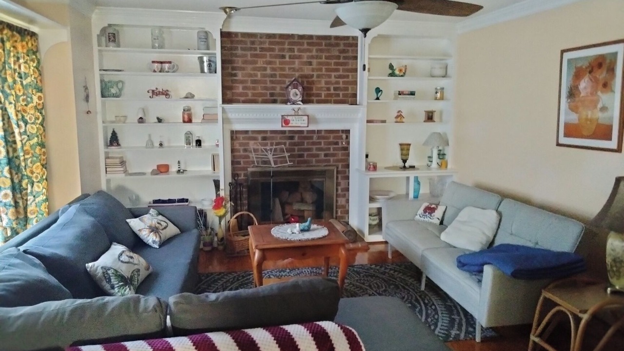 Photo of Livingroom in Northeast Raleigh