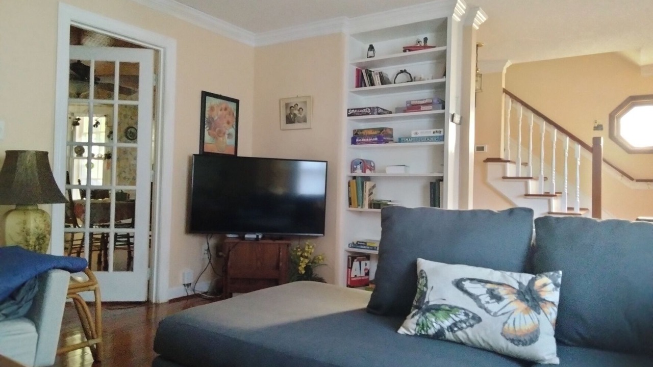 Photo of Livingroom in Northeast Raleigh
