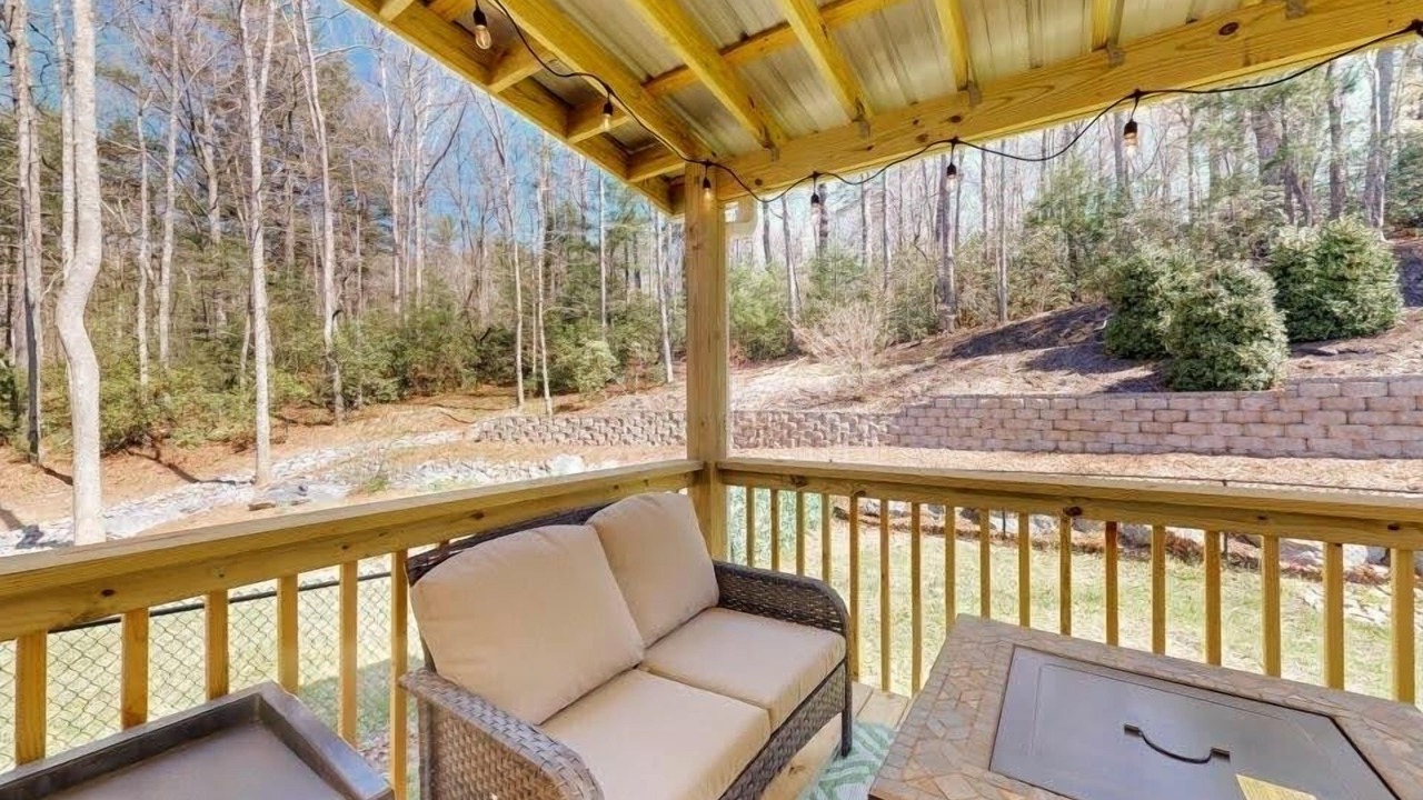 Photo of Outdoor in Fletcher