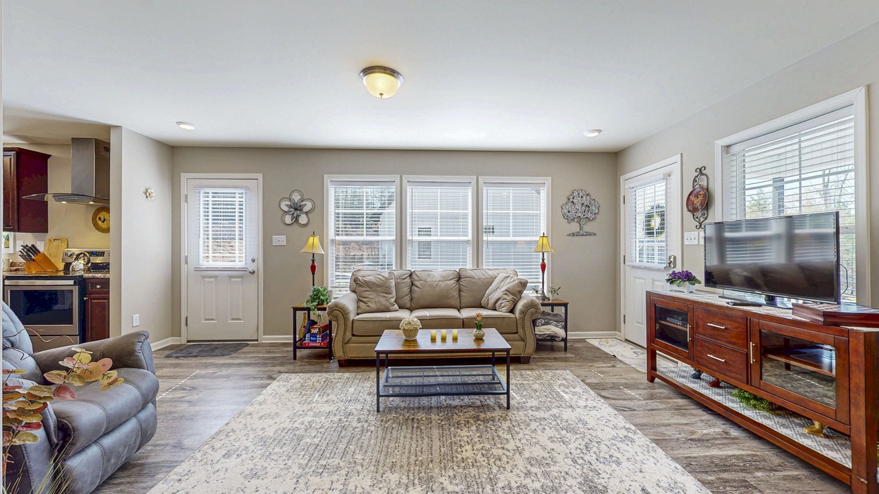 Photo of Livingroom in Fletcher