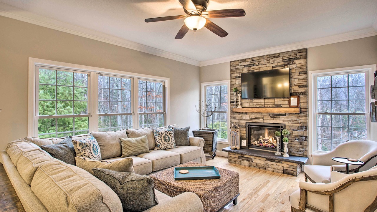 Photo of Livingroom in Skyland