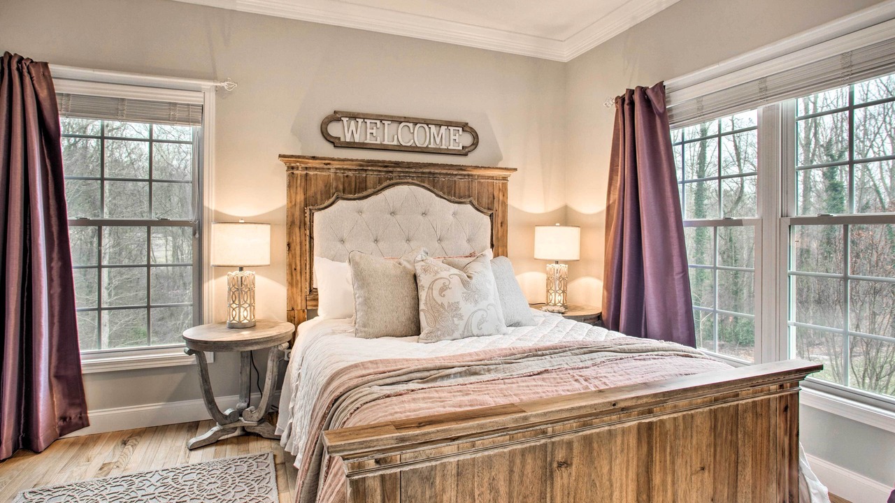 Photo of Bedroom in Skyland