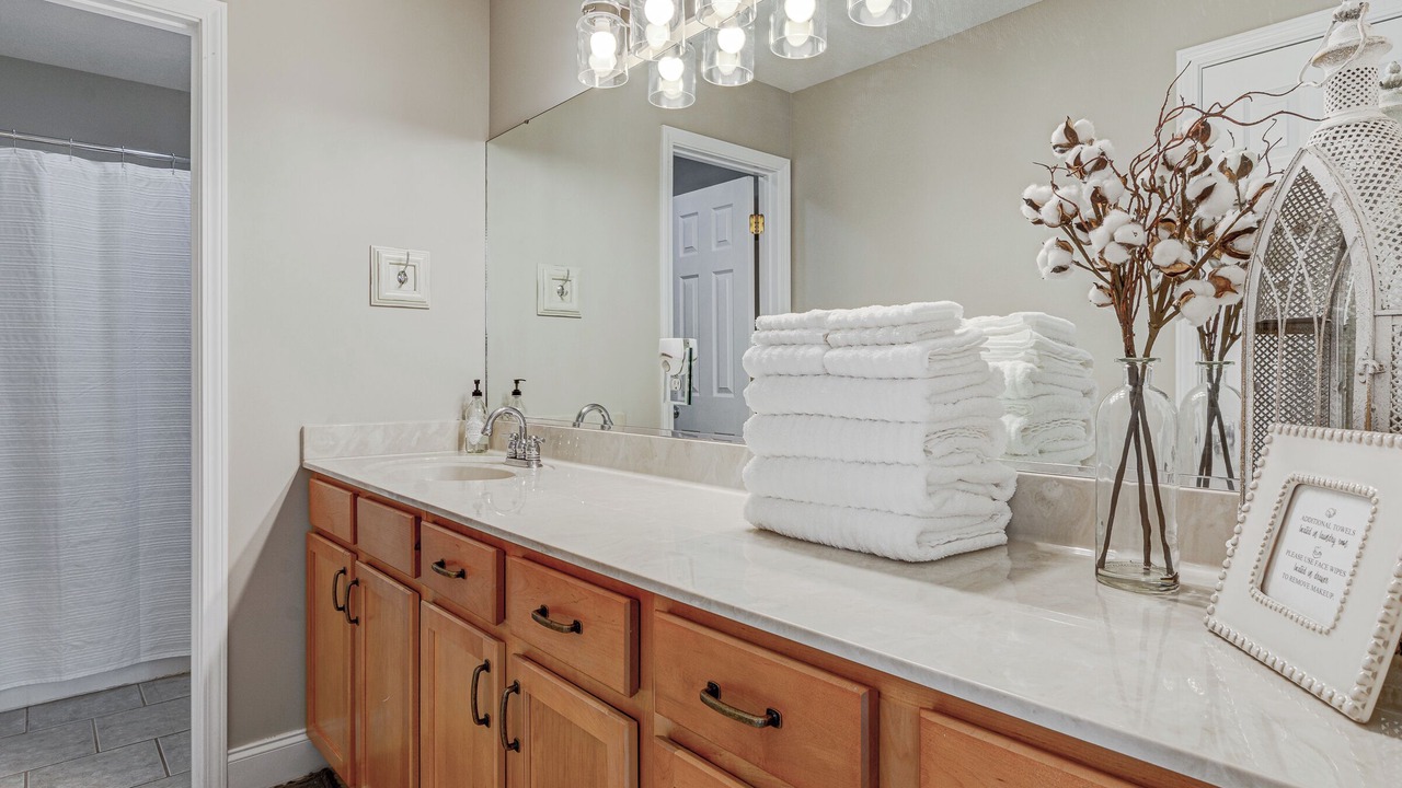 Photo of Bathroom in Skyland