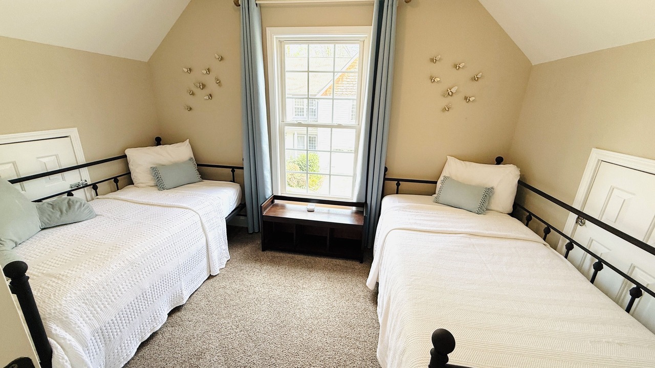 Photo of Bedroom in Skyland