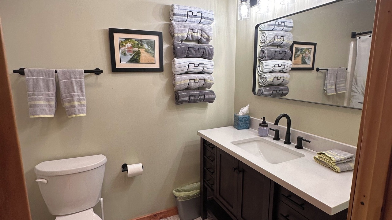 Photo of Bathroom in Hemphill Heights