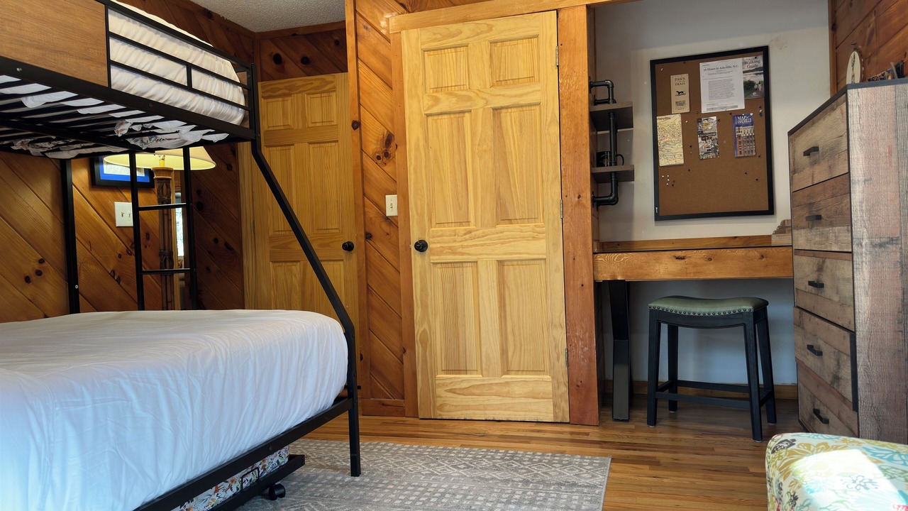 Photo of Bedroom in Hemphill Heights