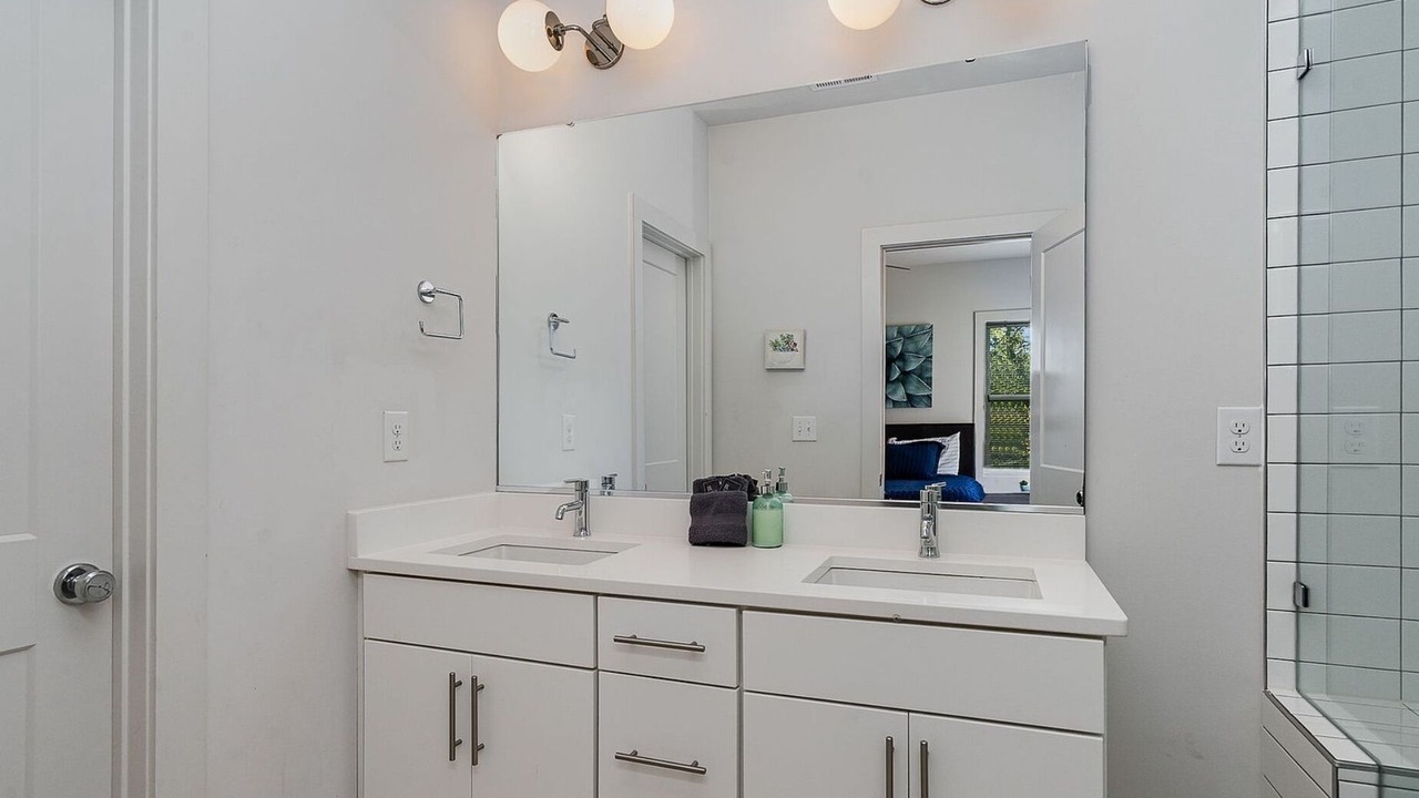 Photo of Bathroom in Sugar Creek