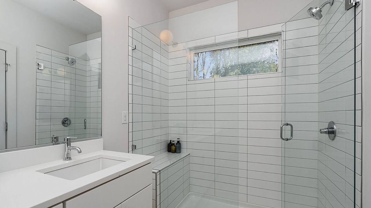 Photo of Bathroom in Sugar Creek