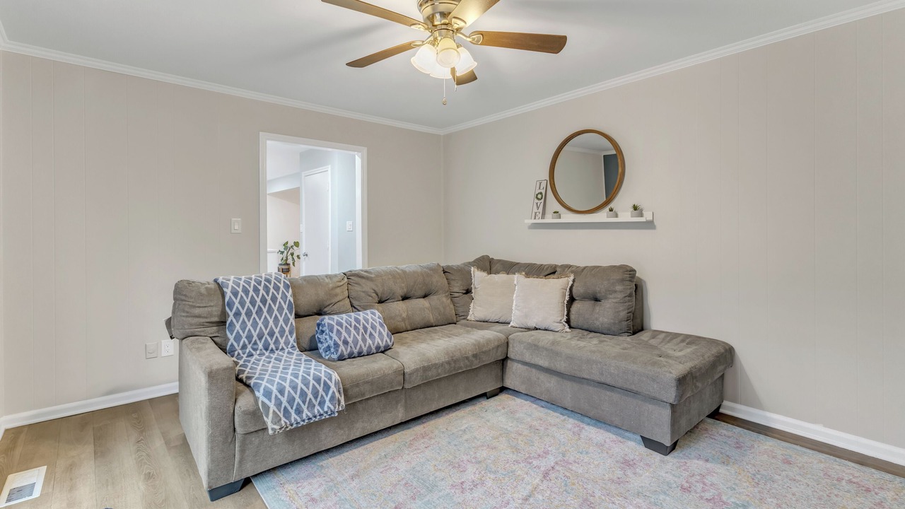 Photo of Livingroom in Southwest Raleigh