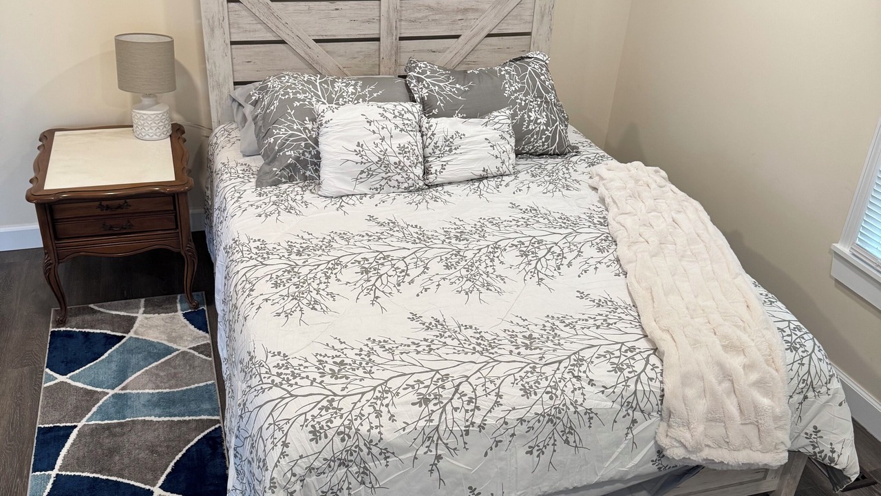 Photo of Bedroom in Pembroke