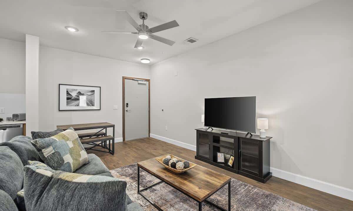 Photo of Bedroom in Eighth Avenue