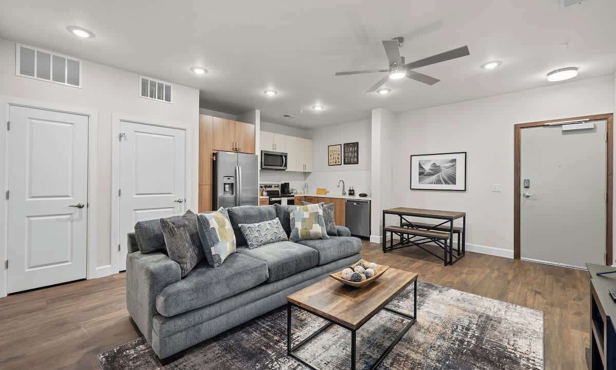 Photo of Bedroom in Eighth Avenue