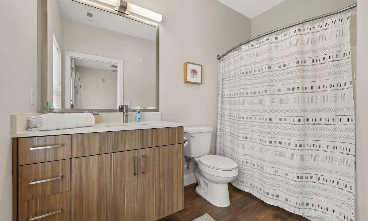 Photo of Bathroom in Eighth Avenue