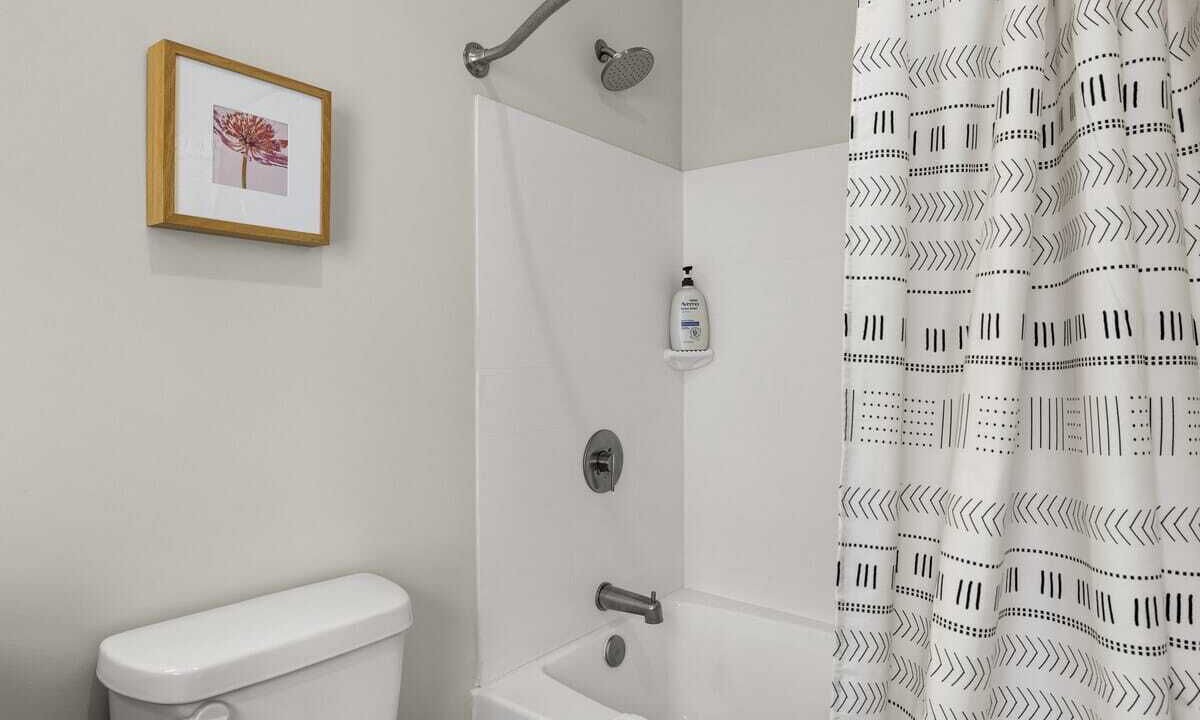 Photo of Bathroom in Eighth Avenue