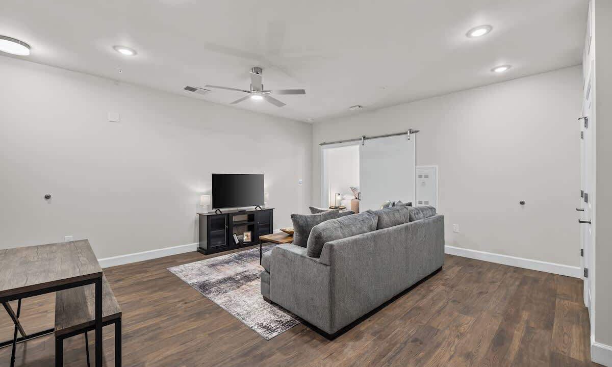 Photo of Bedroom in Eighth Avenue