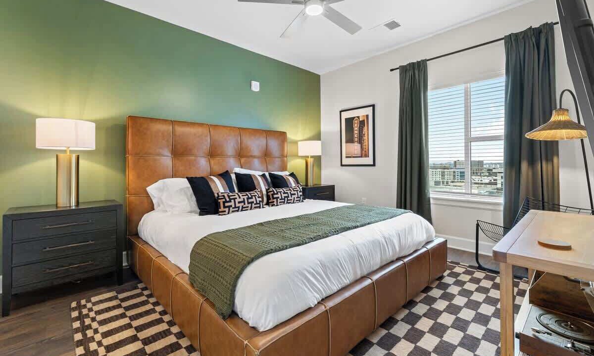 Photo of Bedroom in Eighth Avenue