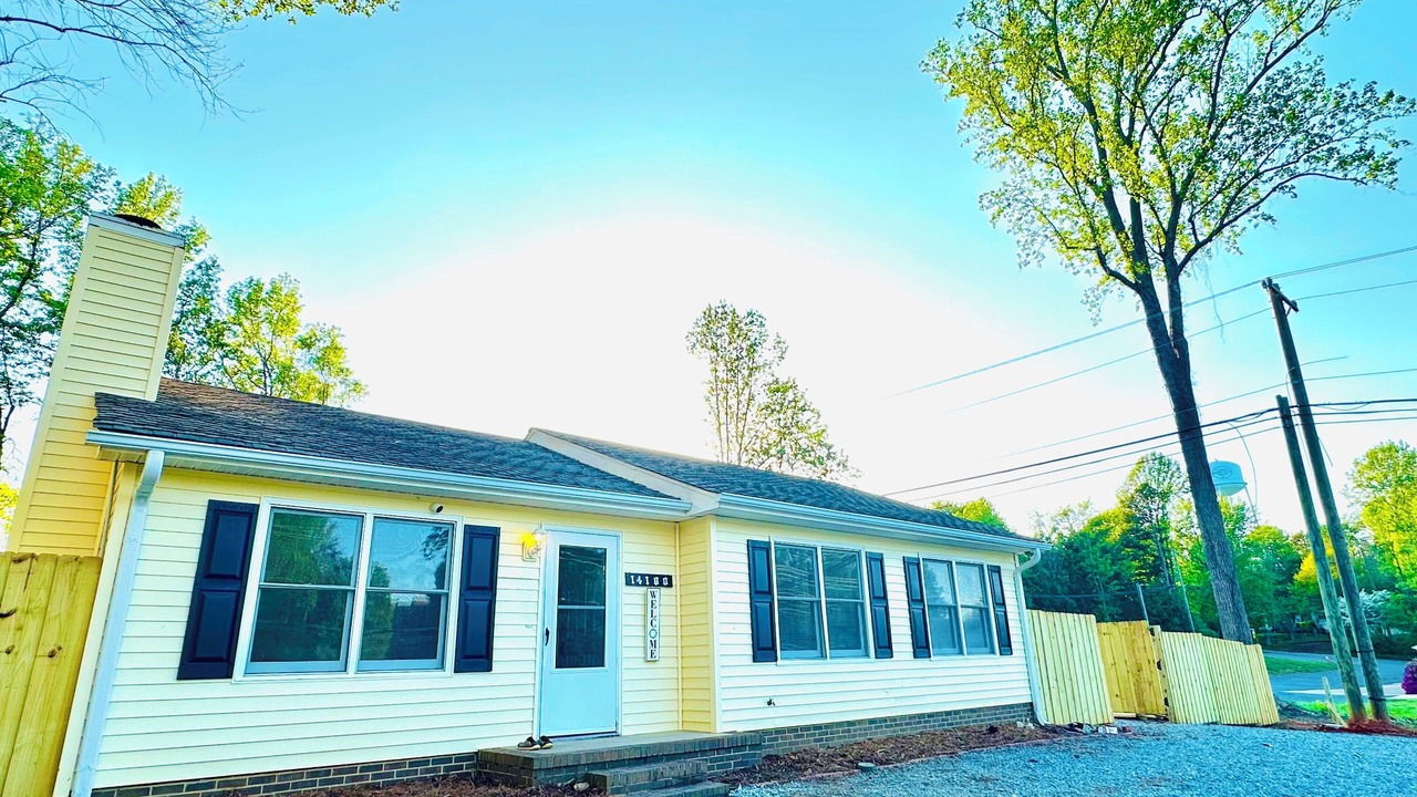 Photo of Outdoor in Pineville