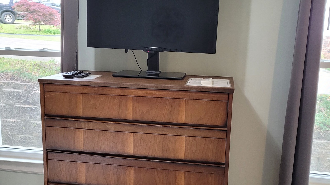 Photo of Bedroom in Garner