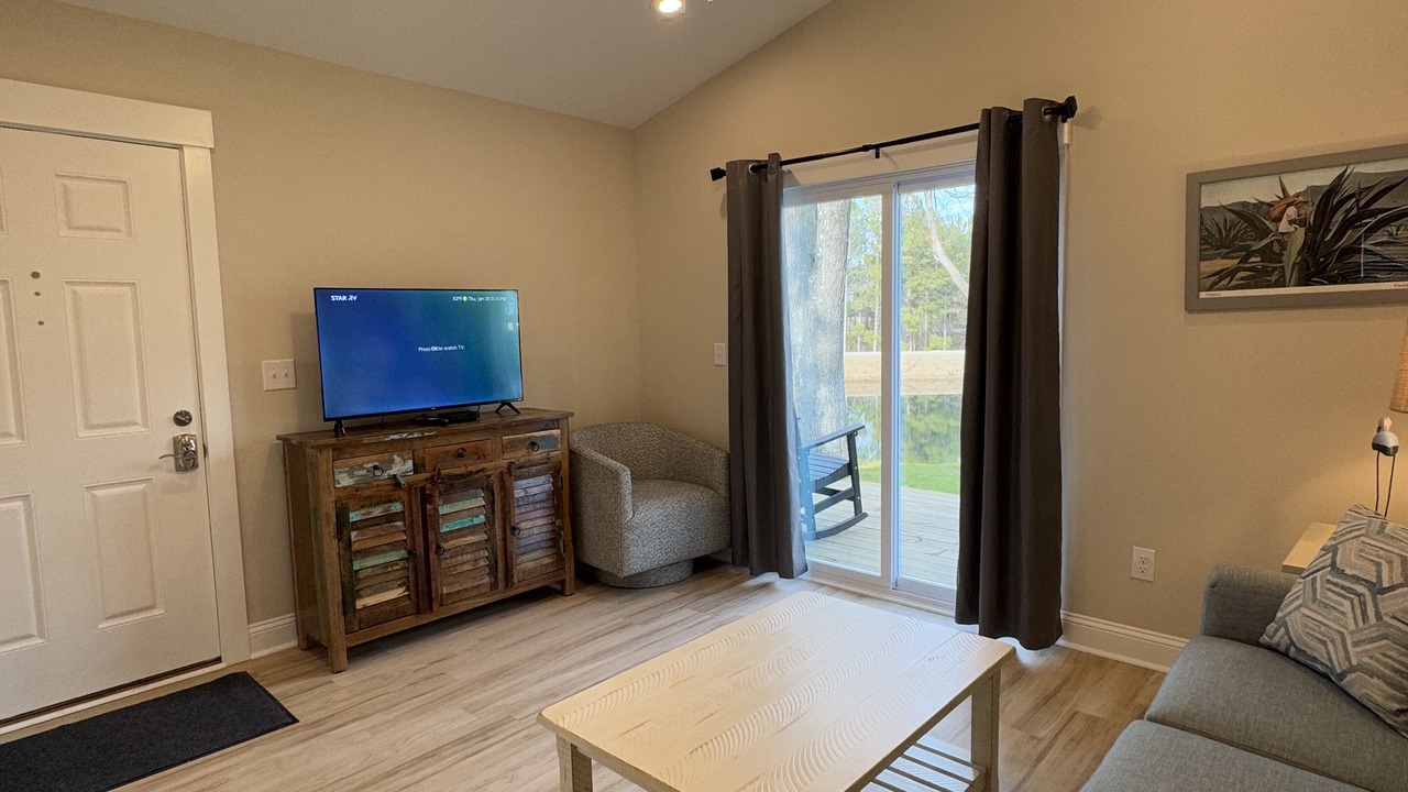 Photo of Livingroom in Elizabethtown