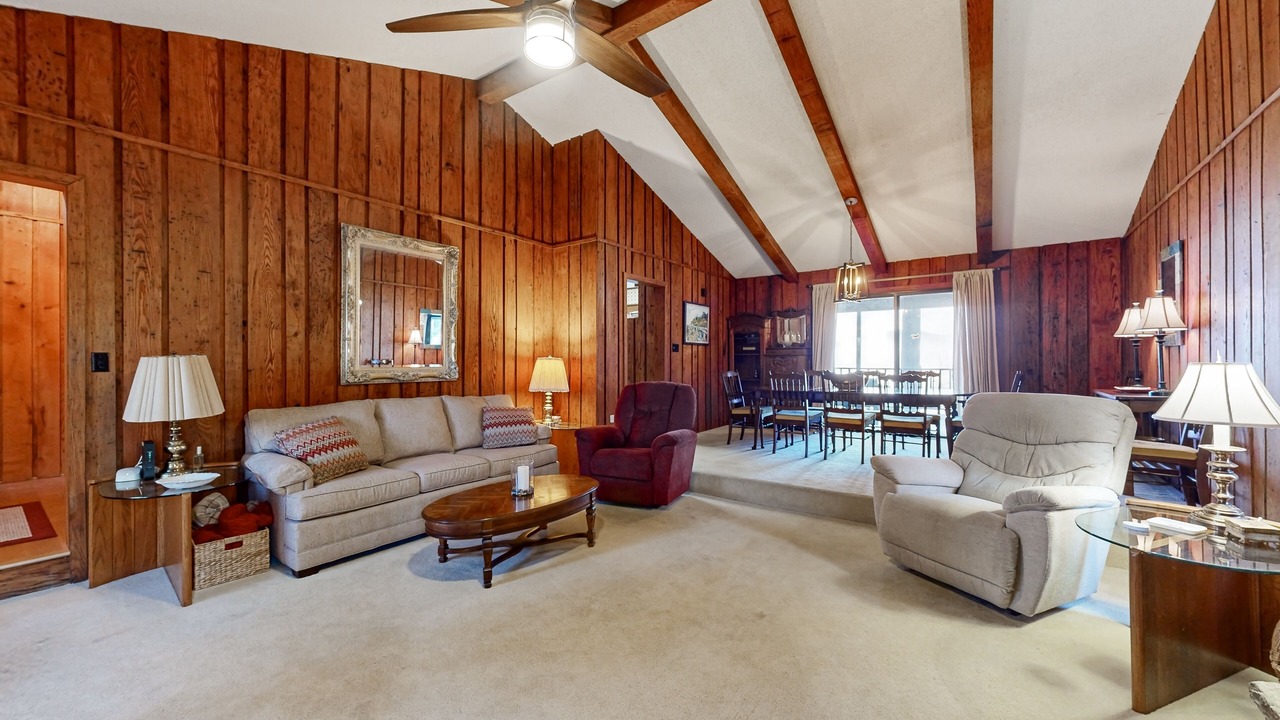 Photo of Livingroom in Sylva