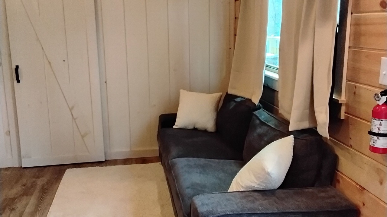 Photo of Livingroom in Murphy