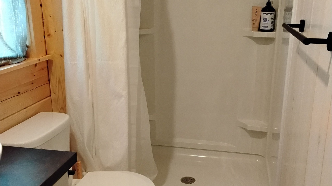 Photo of Bathroom in Murphy