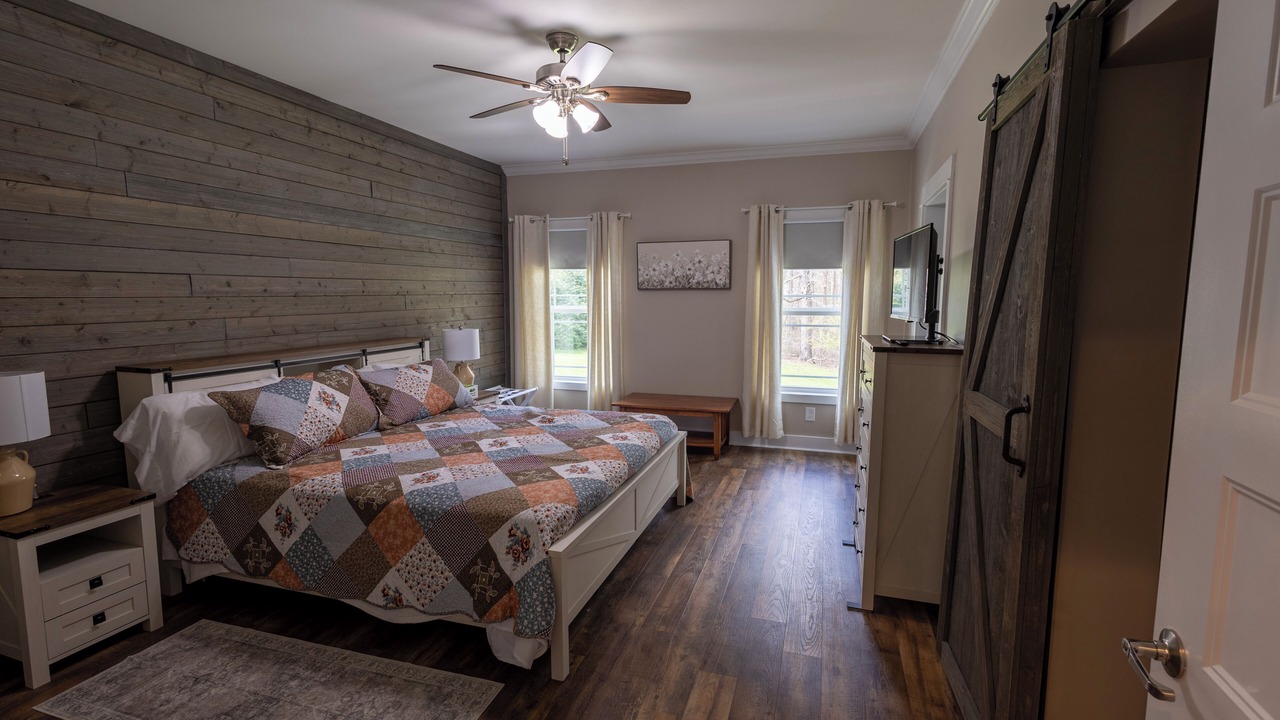 Photo of Bedroom in Ether
