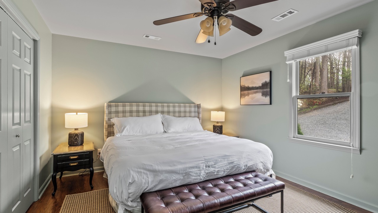 Photo of Bedroom in Sherrills Ford