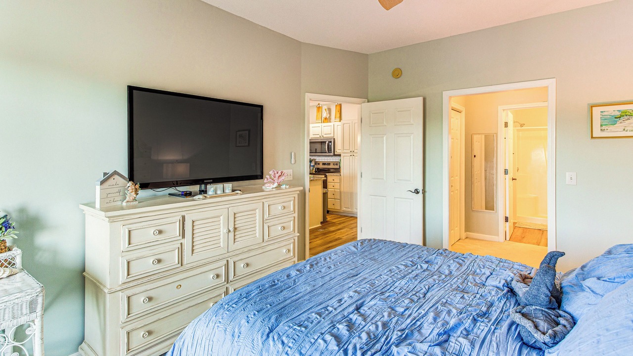 Photo of Bedroom in Carolina Yacht Landing