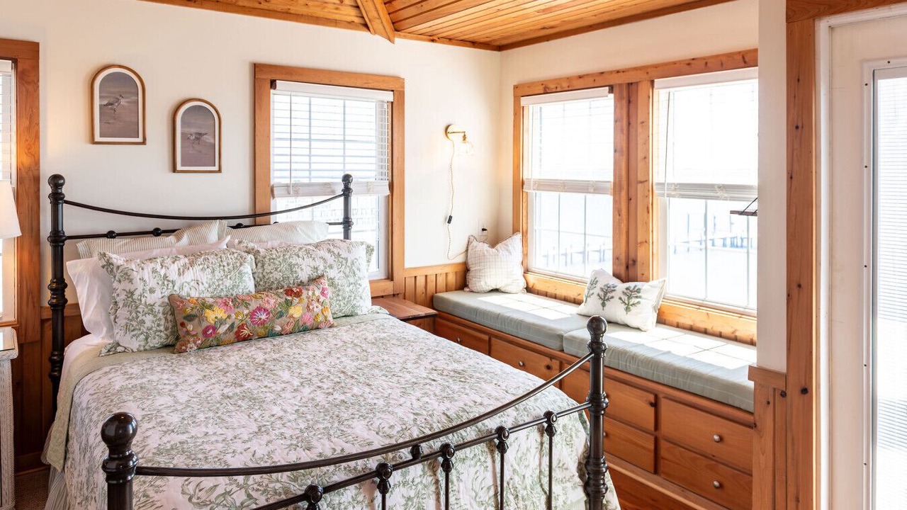 Photo of Bedroom in Harkers Island