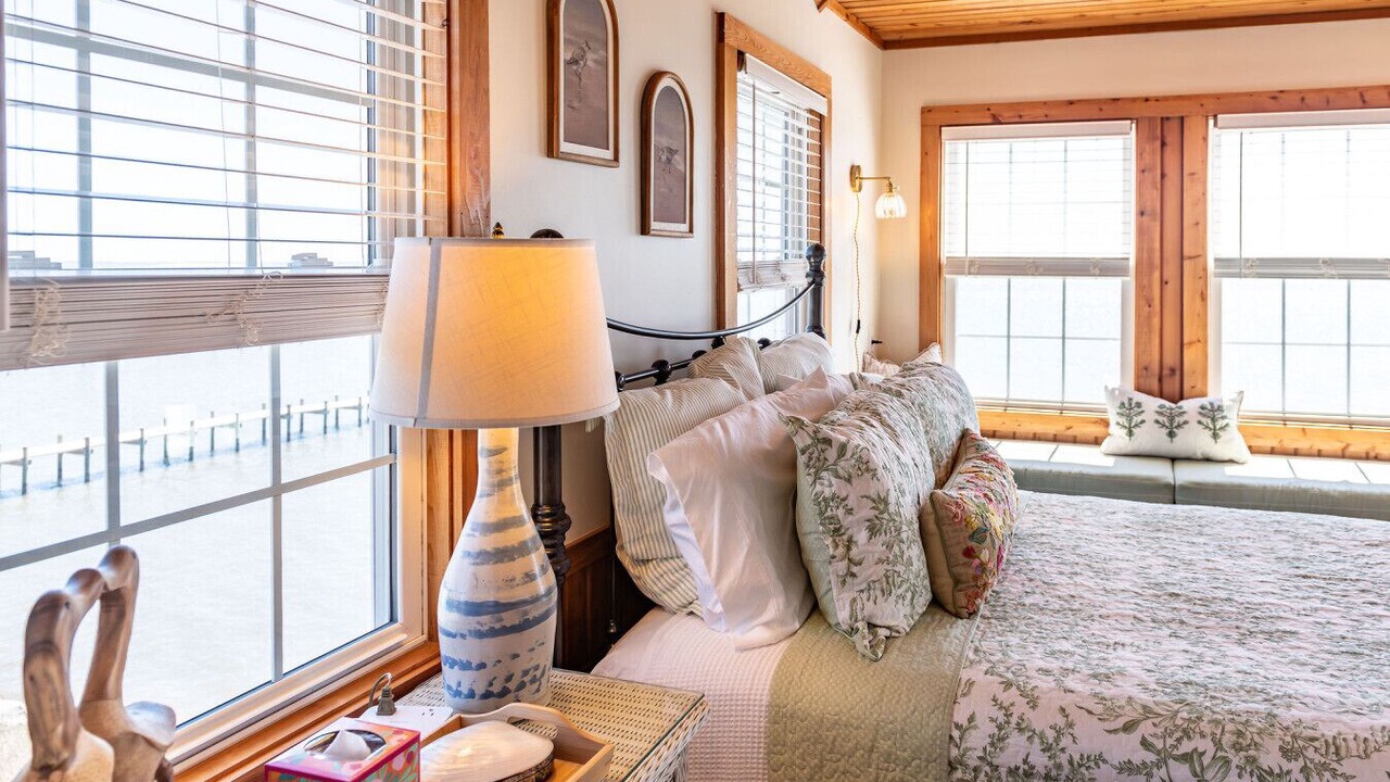 Photo of Bedroom in Harkers Island