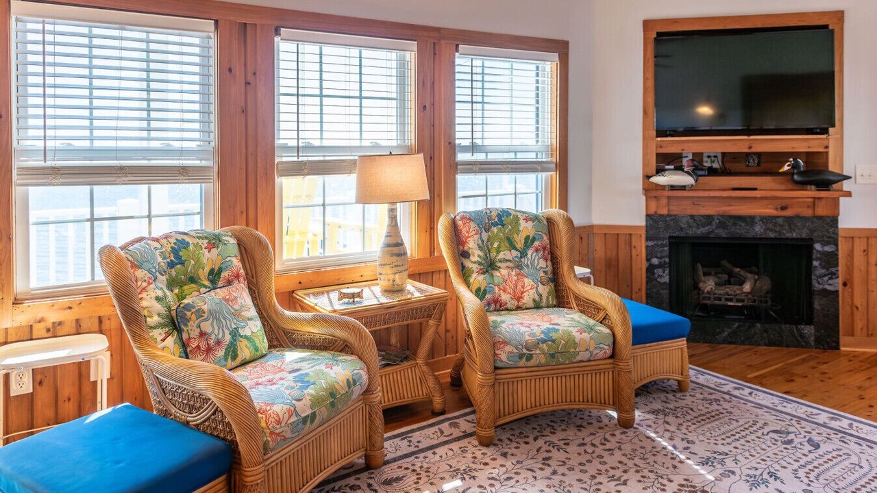 Photo of Livingroom in Harkers Island